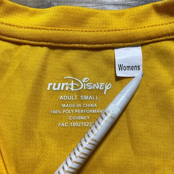 Run Disney Womens 2023 Half Marathon Encanto Mirabel Wine And Dine Shirt‎ Small - Picture 6 of 10